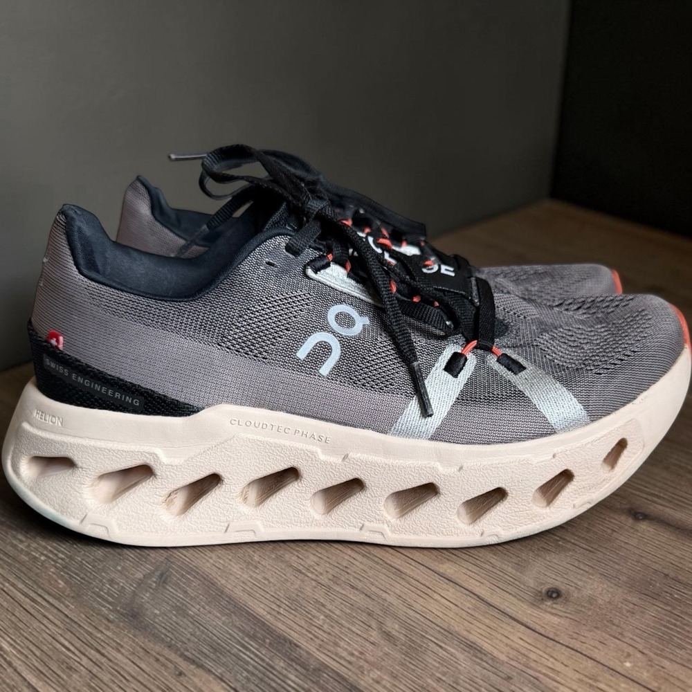 On Cloudsurfer Womens 8 Iron Glacier Running Shoes CloudTec Phase 3WD10442762